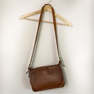 [Coach] Vintage 90s 100% Brown Leather Fold Over Saddle Crossbody  Bag